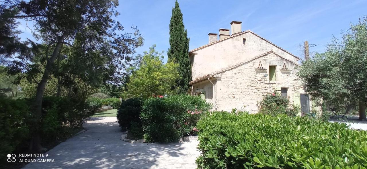 Le Mas Neuf 1752 Arles Exteriör bild